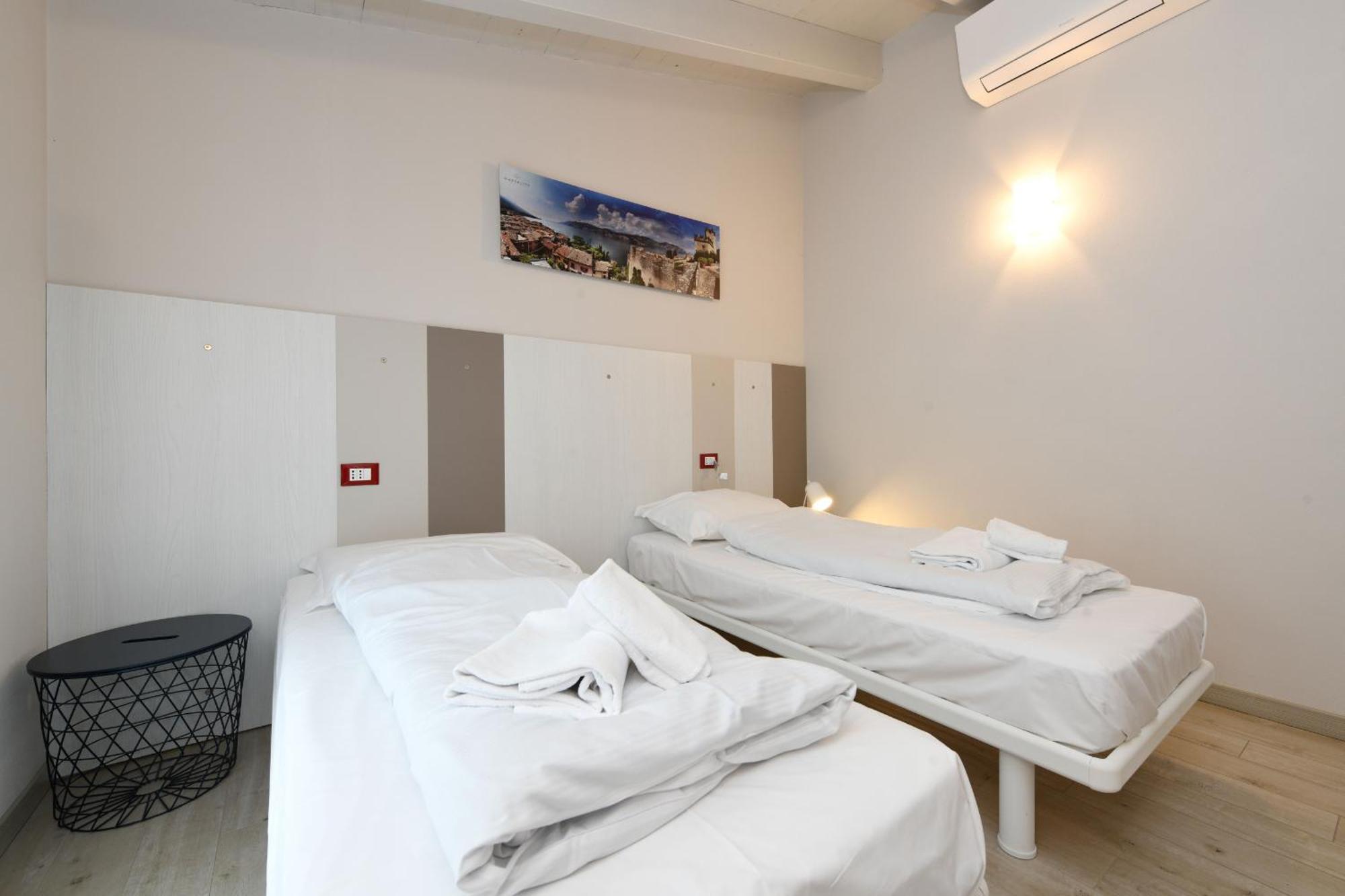 Gardaliva 2 Villa Manerba del Garda Luaran gambar
