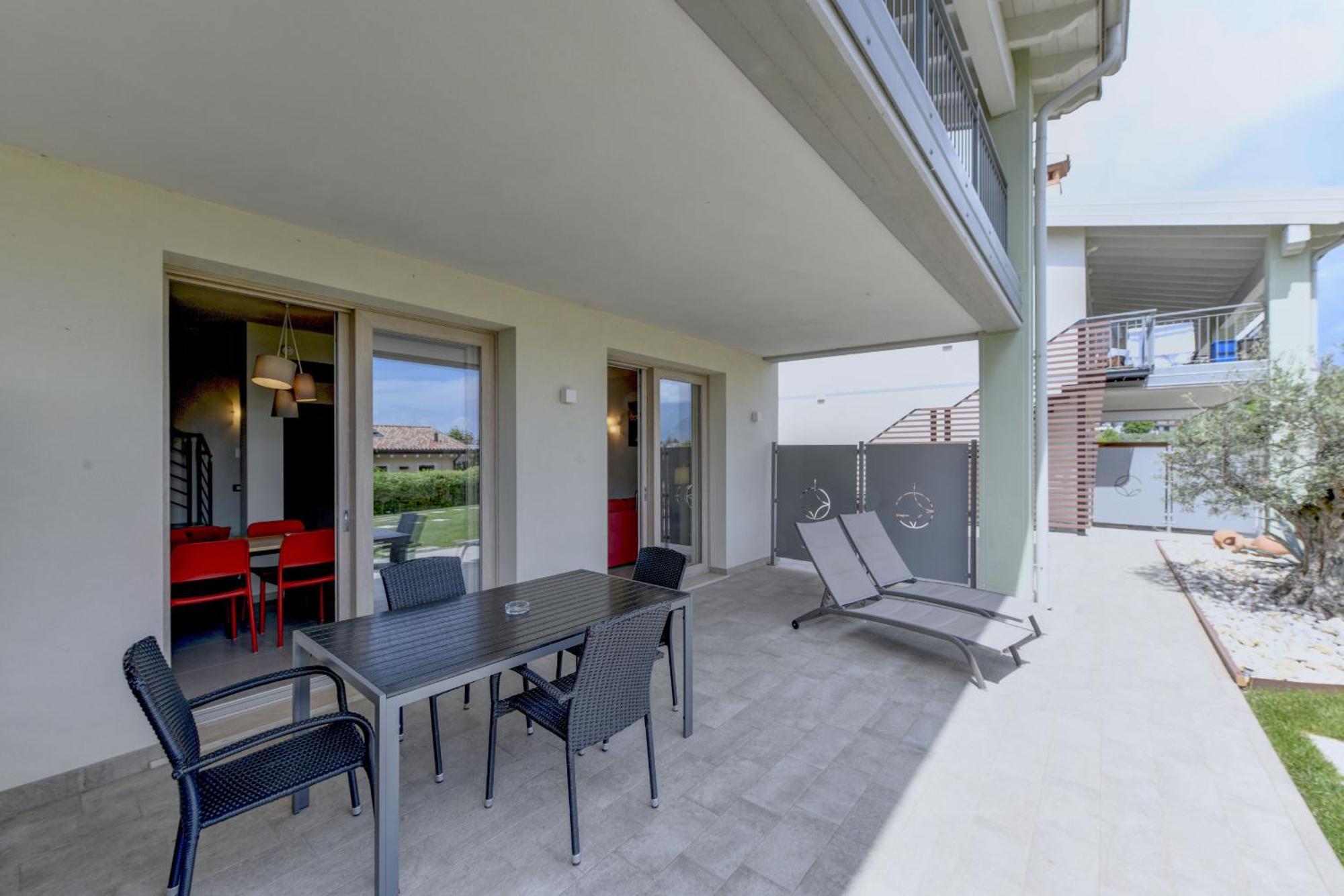 Gardaliva 2 Villa Manerba del Garda Luaran gambar